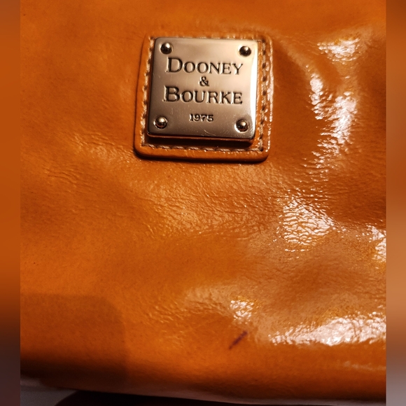 Dooney and Bourke Mustard Yellow Large Patent Leather Cindy Tote - Picture 7 of 16